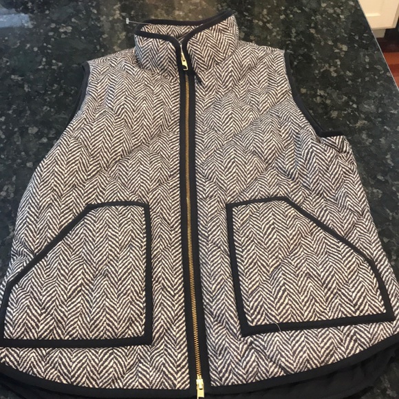 J Crew Herringbone Excursion Vest - Picture 5 of 7